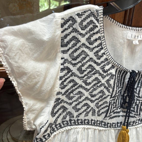 THML Embroidered White cotton Top with navy Accents - Picture 5 of 8